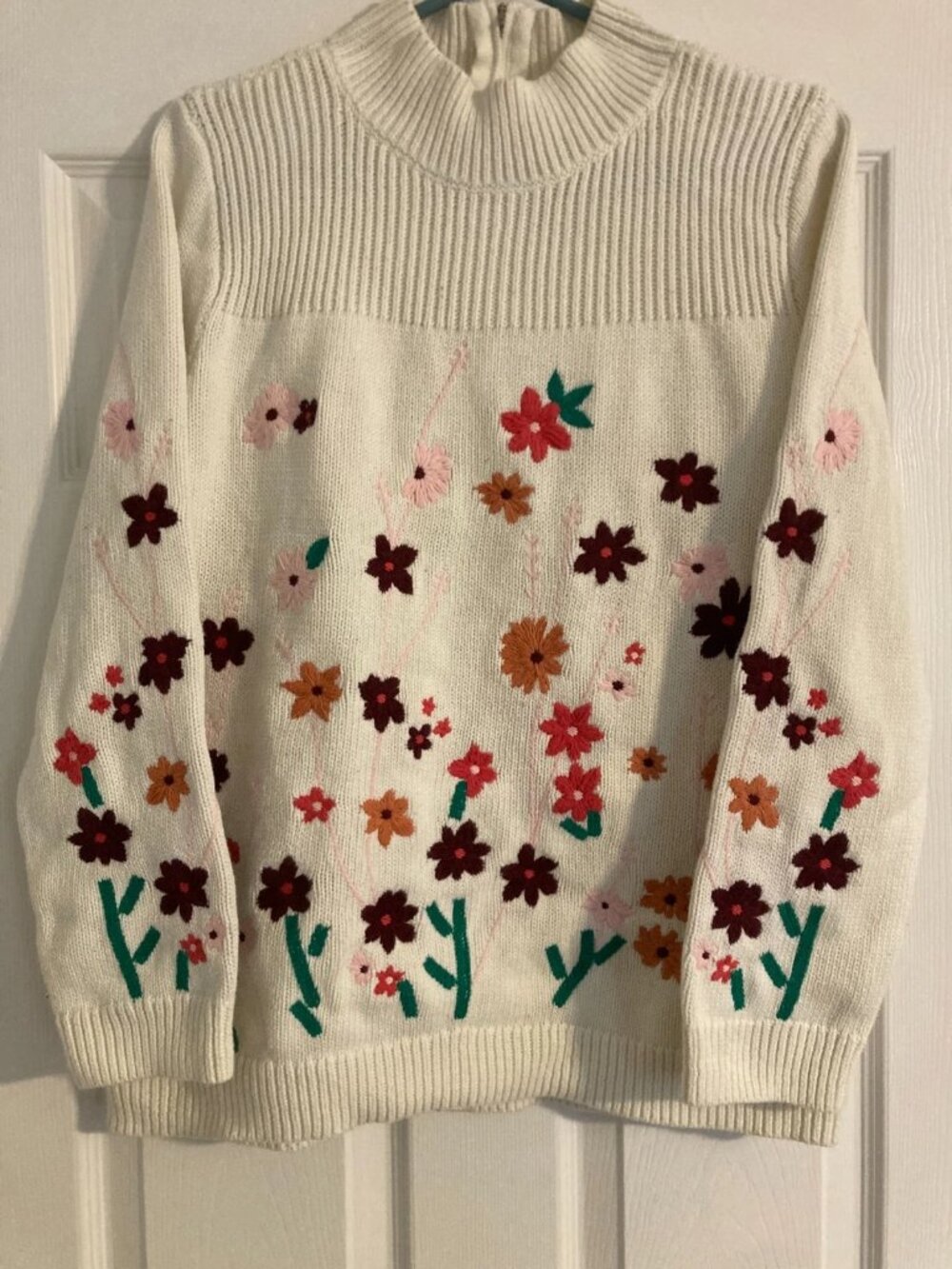 Vintage Talbots Cottage Core/Grandma Core/Whimsical Floral Embroidered Sweater